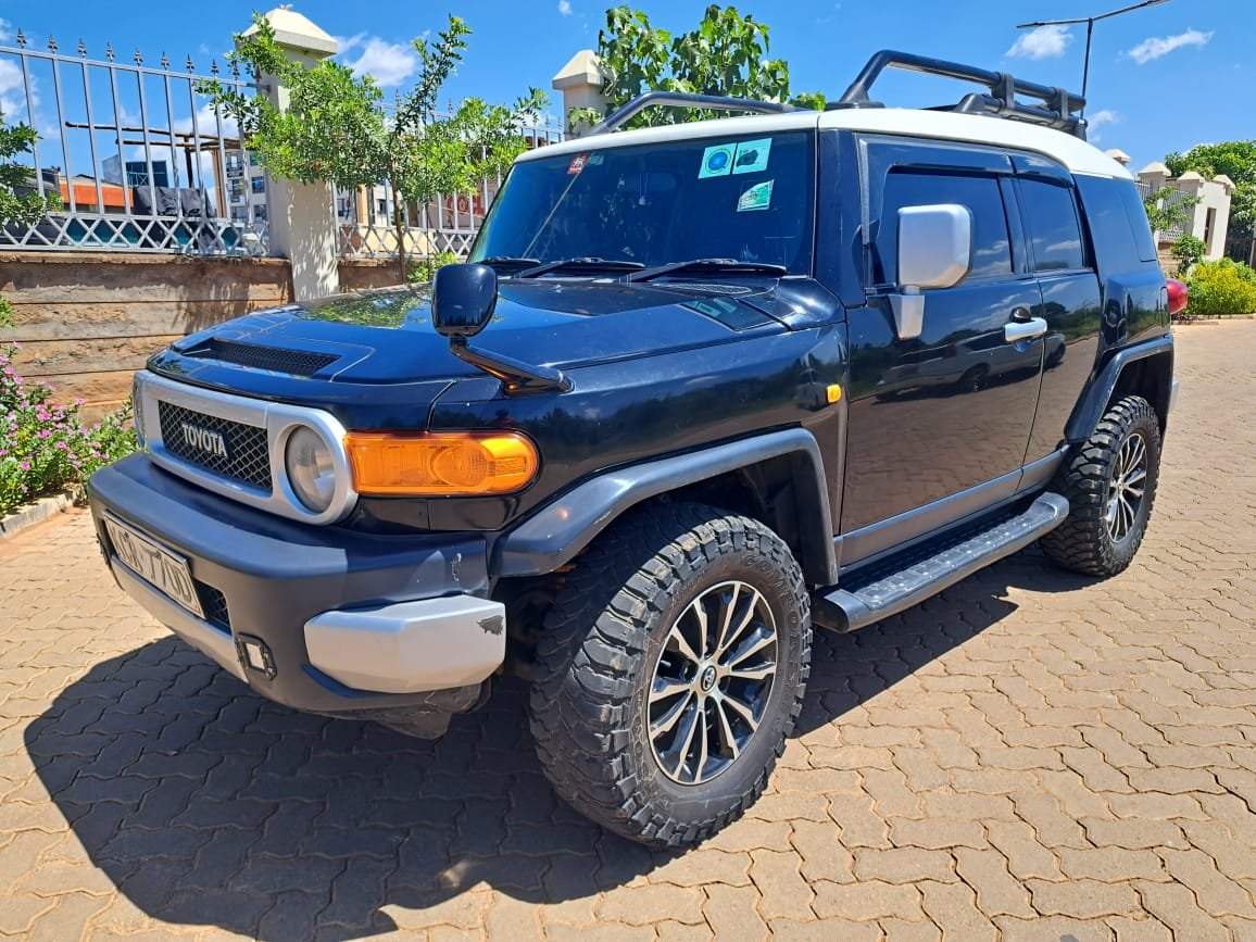 TOYOTA FJ CRUISER - Bacchus Motors - Cars for sale in Nairobi kenya