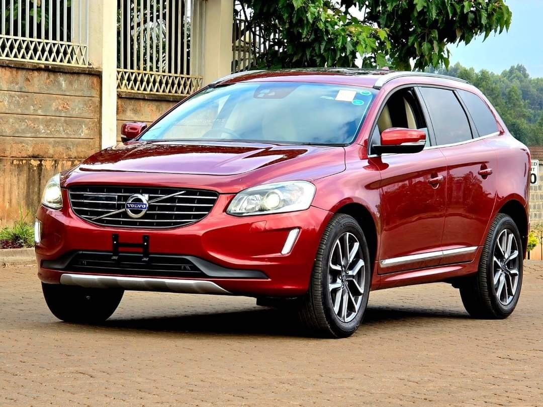 2017 Volvo XC60 T5: A Stylish Blend of Luxury and Performance